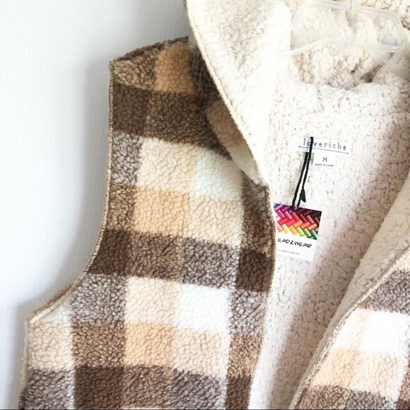 Loveriche Sherpa Wool Blend Open Front Hooded Vest - Picture 5 of 8